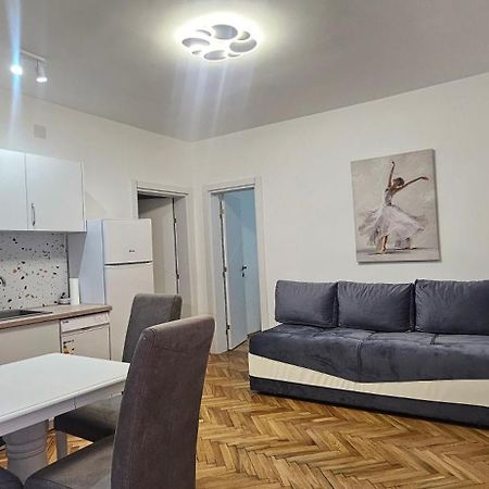 Dika Apartment Bar Kültér fotó